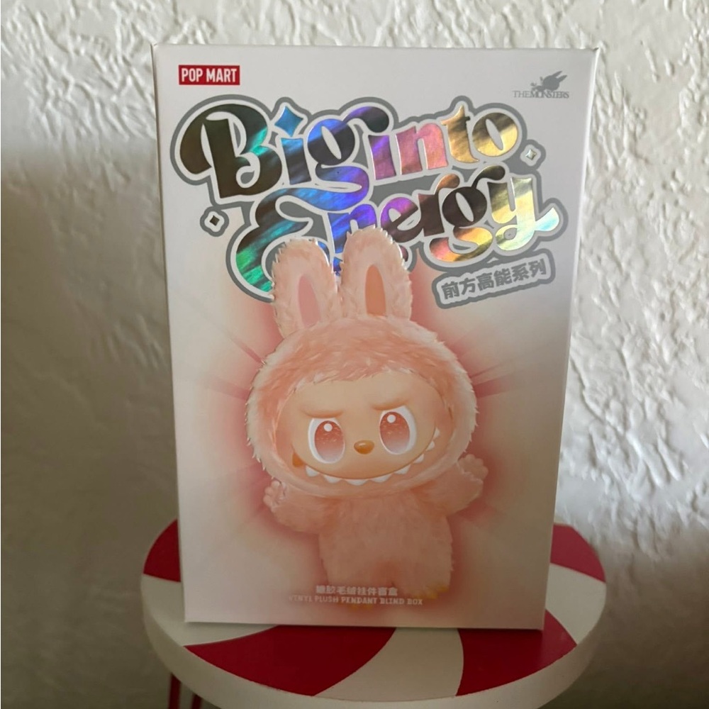 Pop Mart Big Energy Labubu